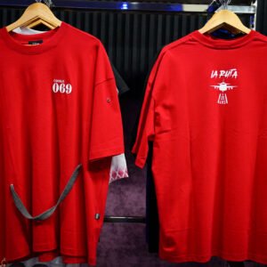 Camiseta oversize roja Código 069